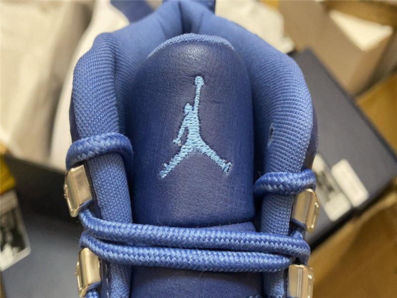 Air Jordan 12(130690-404 )